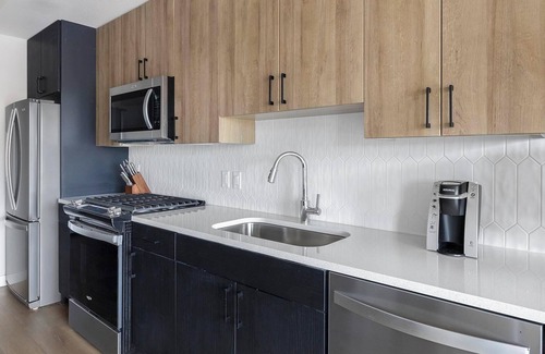 Englewood Apartment | Landing at Noble - 1 Bedroom in Englewood