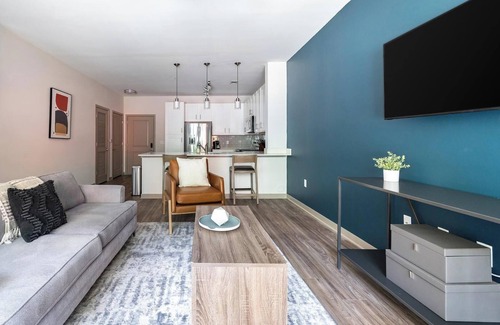 Knoxville Apartment | Landing at One Riverwalk - 1 Bedroom in South K.