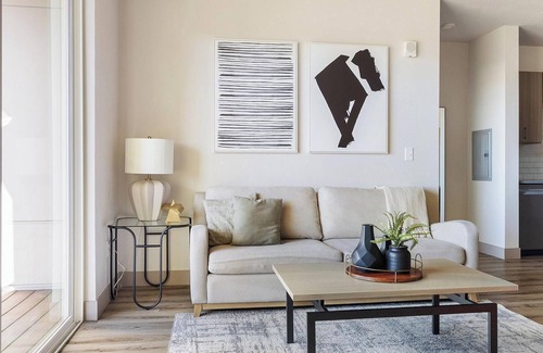 Littleton Apartment | Landing at Parkside at Littleton Village - 2 Be.
