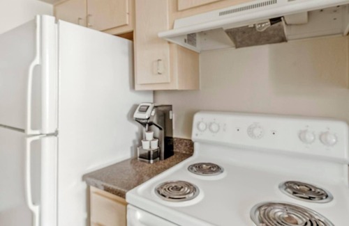 Southbelt/Ellington Apartment | Landing at Settlers Ranch - 1 Bedroom in South .