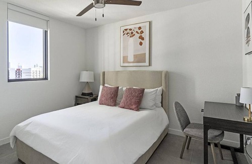 Overtown Apartment | Landing at Soleste Spring Gardens - 2 Bedrooms in Overtown