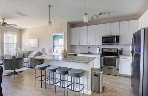 Land O' Lakes Apartment | Landing at Soltair Cypress Creek - 2 Bedrooms i.