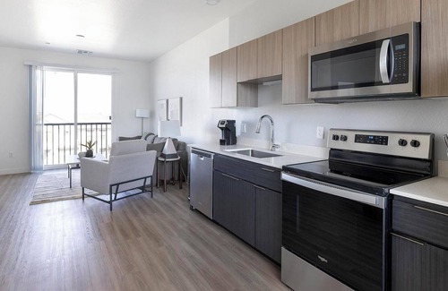 Goodyear Apartment | Landing at Sunset View - 1 Bedroom in Goodyear