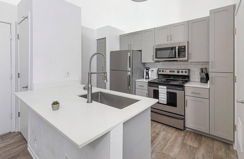 Tempe Apartment | Landing at Ten01 On The Lake - 2 Bedrooms in Tempe