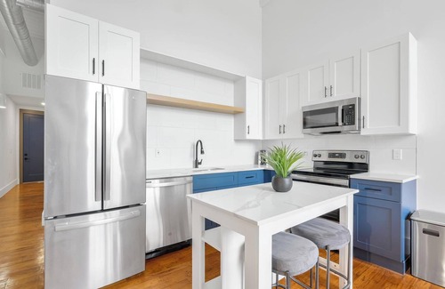 Greenville Apartment | Landing at The American Spinning Mill - 1 Bedro.