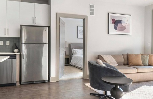 Home Park Apartment | Landing at The Brady - 1 Bedroom in Home Park