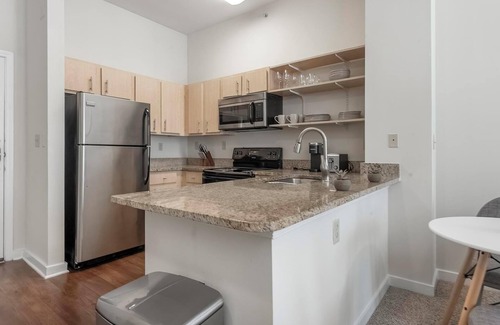 New Pathways Apartment | Landing at The Bristol on Union - 1 Bedroom in .