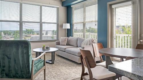 South Nashville Apartment | Landing at The Flats at Walden Grove - 2 Bedroo.