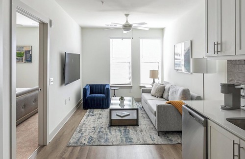 Huntsville Apartment | Landing at The Gallery - 1 Bedroom in West Hunt.