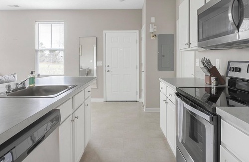 Canal Winchester Apartment | Landing at The Green - 1 Bedroom in South Columbus