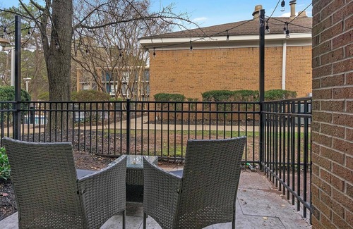 Northeast Raleigh Apartment | Landing at The Harrison - Studio in Northeast R.