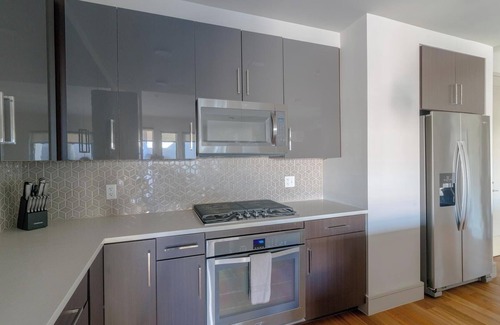 Houston Apartment | Landing at The Hayworth - 2 Bedrooms in Westside