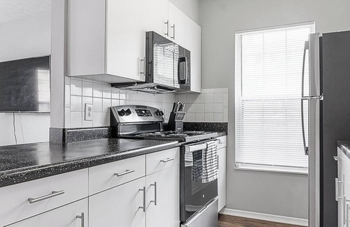 Downtown Dayton Apartment | Landing at The Landing - 1 Bedroom in East Dayton