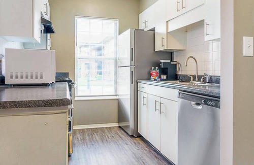 Downtown Dayton Apartment | Landing at The Landing - 1 Bedroom in East Dayton