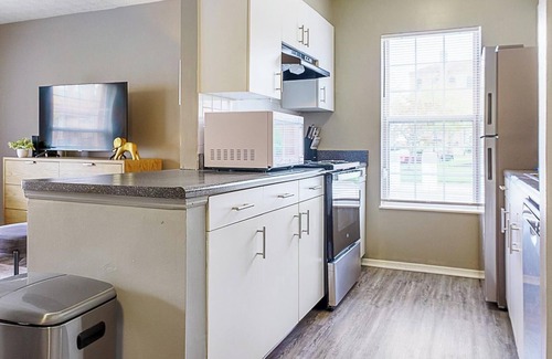 Downtown Dayton Apartment | Landing at The Landing - 1 Bedroom in East Dayton