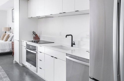 Sugar House Apartment | Landing at The Izzy - Studio in Sugar House