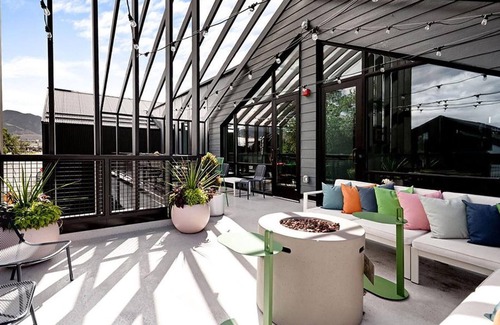 Sugar House Apartment | Landing at The Izzy - Studio in Sugar House