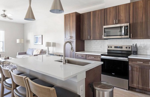 Seguin Apartment | Landing at The Virginia - 1 Bedroom in Seguin