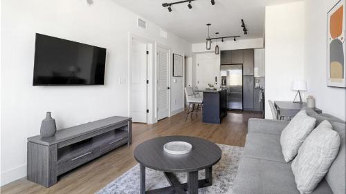 Providencia Park Apartment | Landing at Tortoise One - West Palm Beach