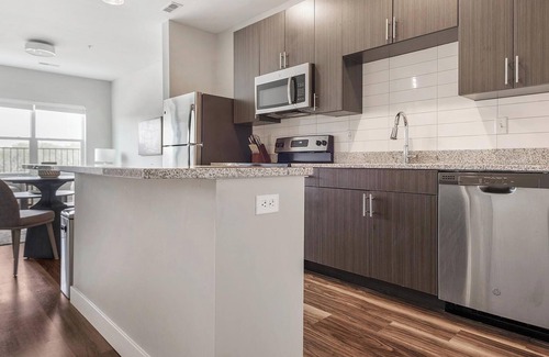 Edwardsville Apartment | Landing at Whispering Heights - 1 Bedroom in Ed.