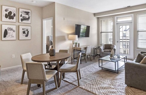 Leesburg Apartment | Landing at Windsor Leesburg Apartments - 2 Bedrooms in Downtown Leesburg