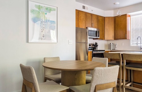 South Salt Lake Apartment | Landing | Beautiful 2BD, Gym, Pool