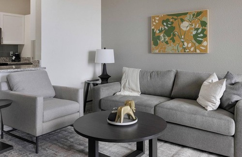 Tempe Apartment | Landing | Beautiful 1BD, Rooftop Lounge, Clubhouse
