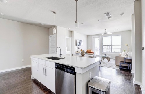 Forest Crest Apartment | Landing | Beautiful 2BD, Rooftop Lounge, Gym