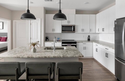 Huntsville Apartment | Landing | Beautiful 2BD, Gym, Clubhouse