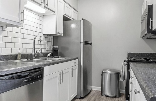 Downtown Dayton Apartment | Landing | Beautiful 2BD, Clubhouse, Gym