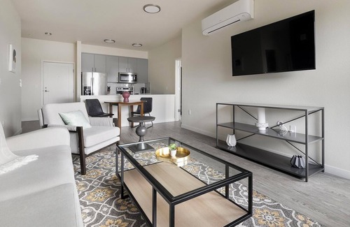 Homestead Apartment | Landing | Beautiful 2BD, Gym