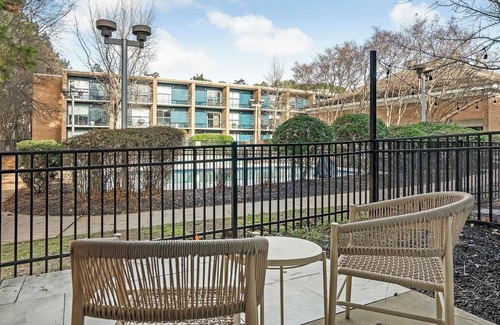 Northeast Raleigh Apartment | Landing | Beautiful Studio, Pool, Gym