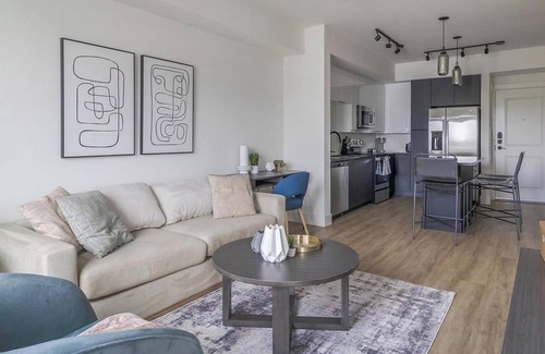 Providencia Park Apartment | Landing | Chic 1BD, Yoga Studio, Clubhouse