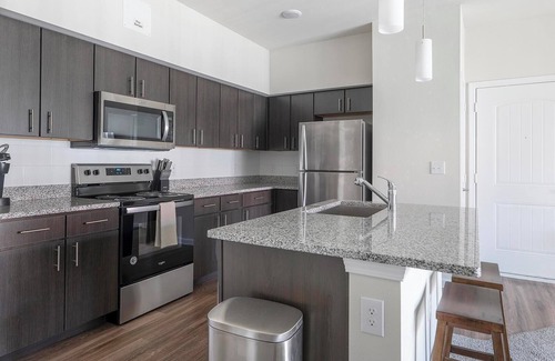Pflugerville Apartment | Landing | Chic 1BD, Clubhouse, Yoga Studio