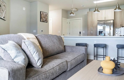 Fort Myers Apartment | Landing | Chic 1BD, Clubhouse, Pool