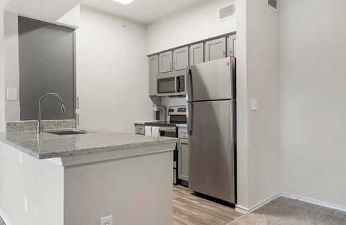 Pipers Meadow Apartment | Landing | Chic 1BD, Gym, Clubhouse