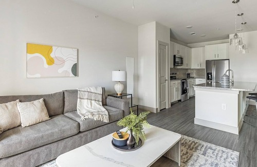 South Arlington Apartment | Landing | Chic 1BD, Pool, Game Room