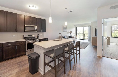 Schaumburg Apartment | Landing | Incredible 1BD, Pool, Gym