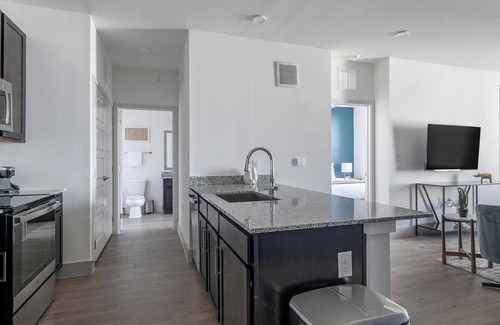 Austin Apartment | Landing | Incredible 1BD, Gym, Pool