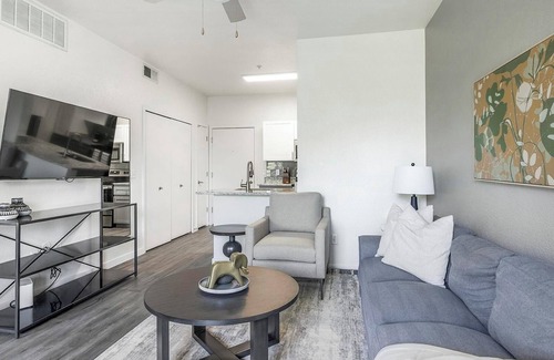 Tempe Apartment | Landing | Incredible 1BD, Rooftop Lounge, Pool
