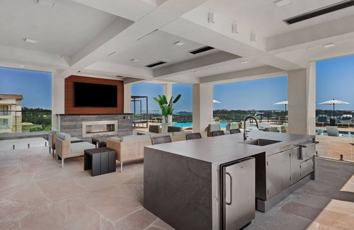 Austin Apartment | Landing | Incredible 1BD, Clubhouse, Pool