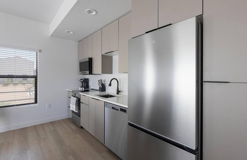 North Mountain Apartment | Landing | Incredible 1BD, Gym, Game Room