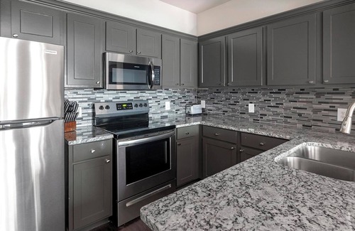 Richmond Apartment | Landing | Incredible 1BD, Pool, Clubhouse