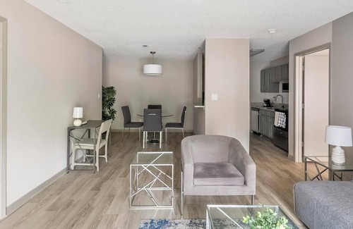 Huntsville Apartment | Landing | Incredible 2BD, Gym, Pool