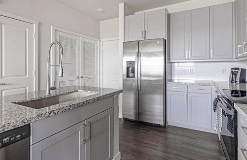 Spring Branch East Apartment | Landing | Incredible 2BD, Gym, Courtyard