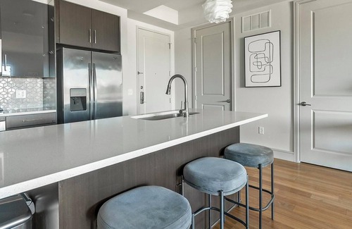 Houston Apartment | Landing | Incredible 2BD, Tennis Court, Pool