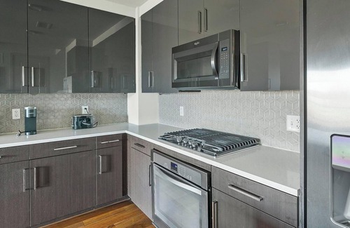 Houston Apartment | Landing | Incredible 2BD, Tennis Court, Pool
