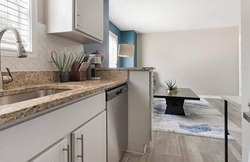 Royal Ridge Apartment | Landing | Modern 1BD, Gym, Clubhouse