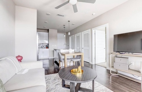 Forest Crest Apartment | Landing | Modern 1BD, Pool, Rooftop Lounge