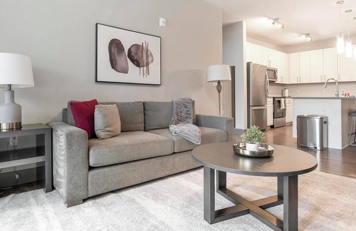 Florida Central Atlantic Coast Apartment | Landing | Modern 2BD, Pool, Gym